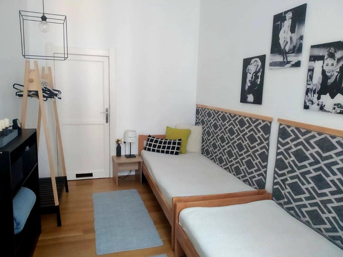 Your Gorgeous And Spacious Dream Home Free Parking บูดาเปสต์ ภายนอก รูปภาพ