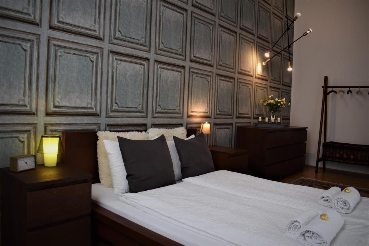 Your Gorgeous And Spacious Dream Home Free Parking บูดาเปสต์ ภายนอก รูปภาพ